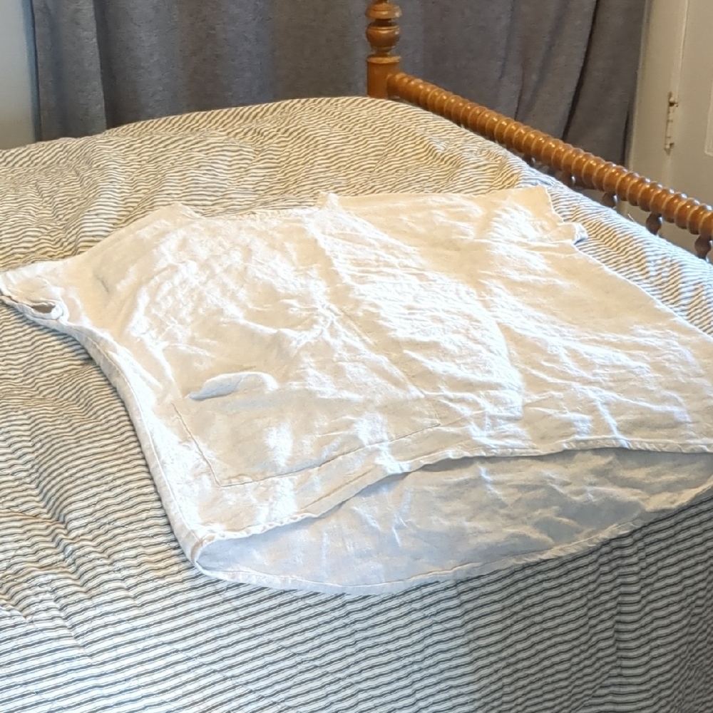 Elizabeth Suzann White Duvet Cover